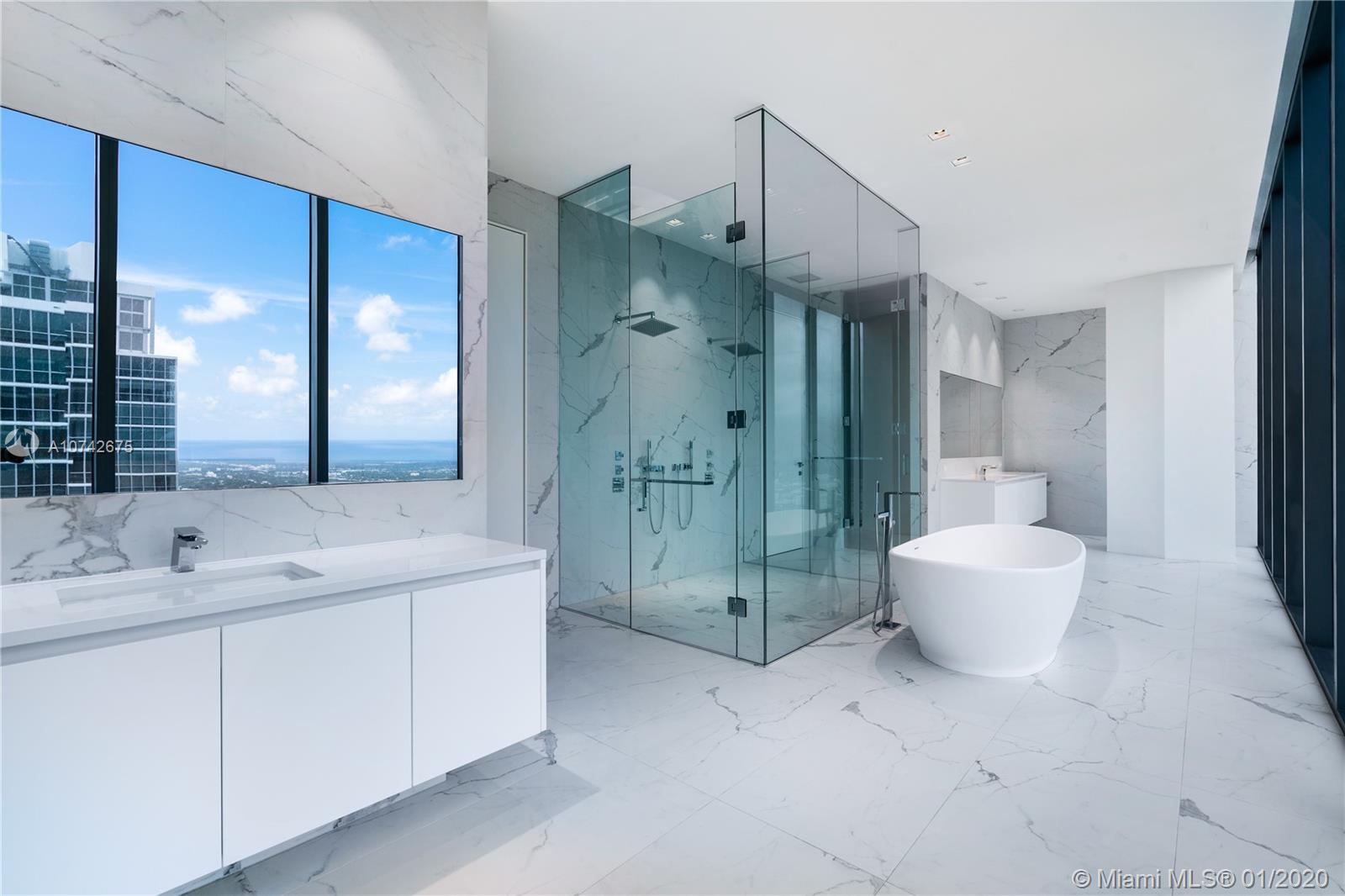 One Thousand Museum Condo - Residential