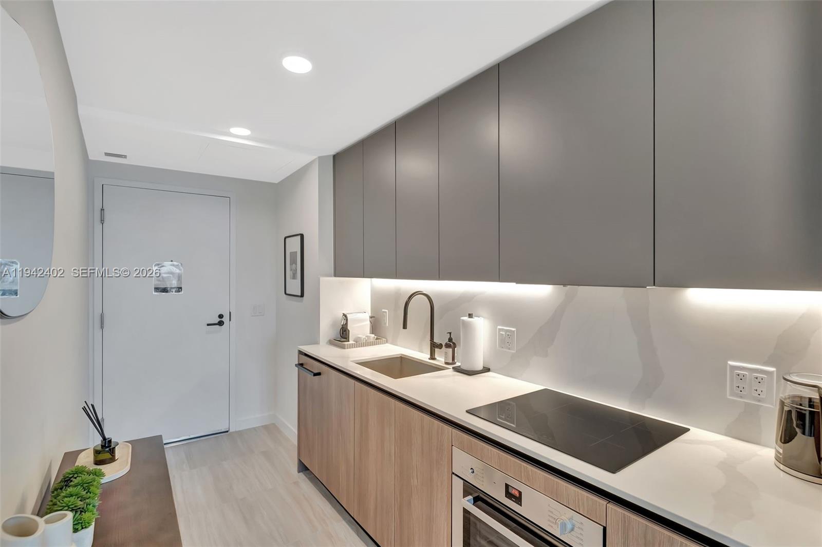 72 Park cond - Residential