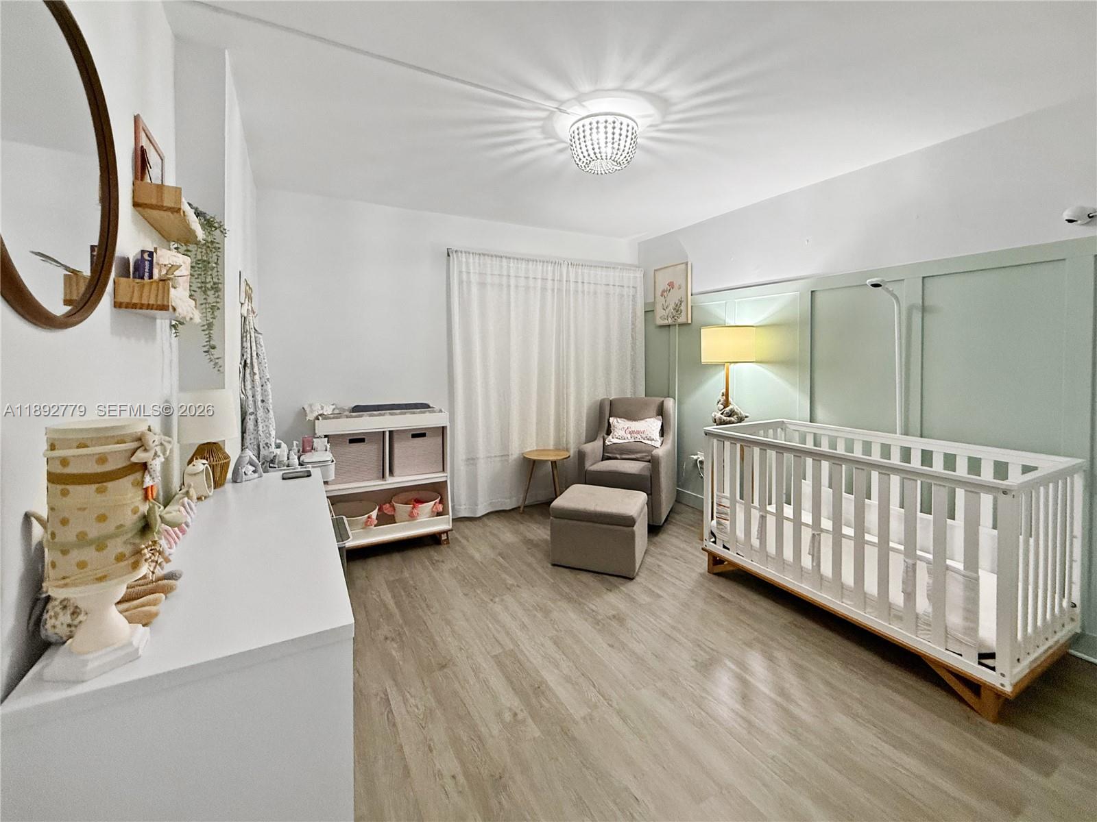 VILLA GRANDE CONDO - Residential