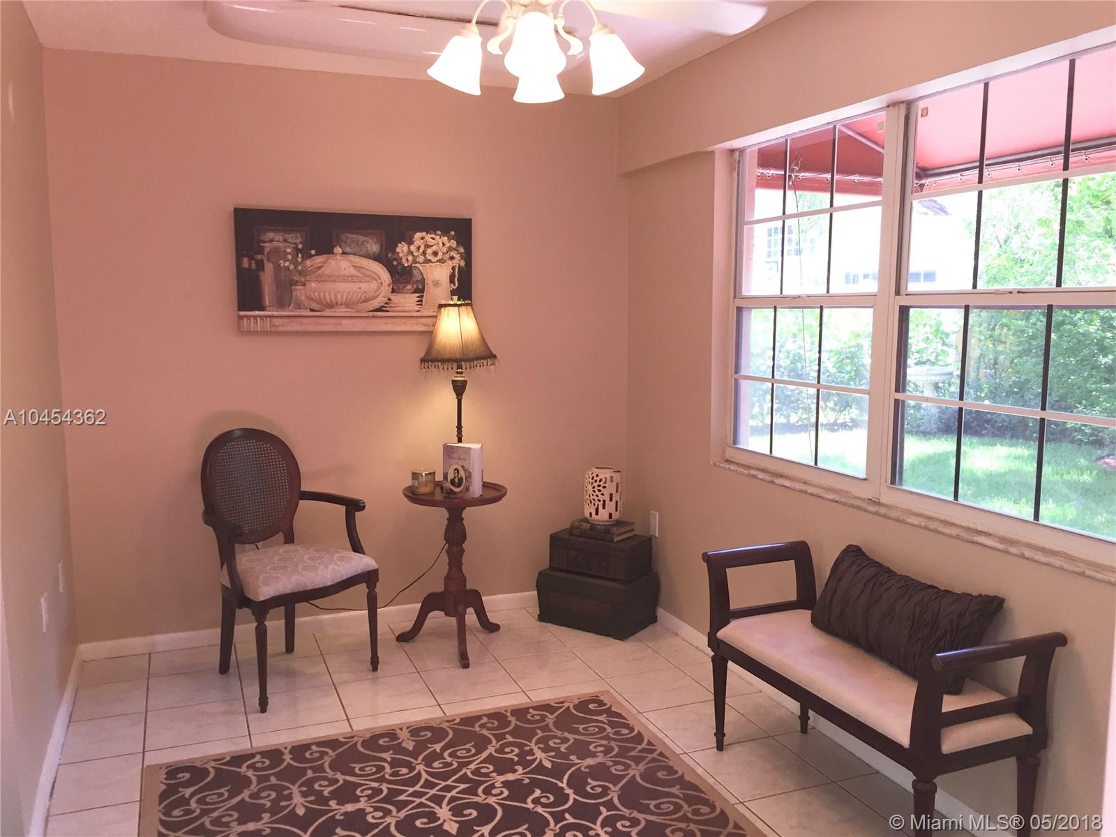 HIBISCUS ISLAND - Residential