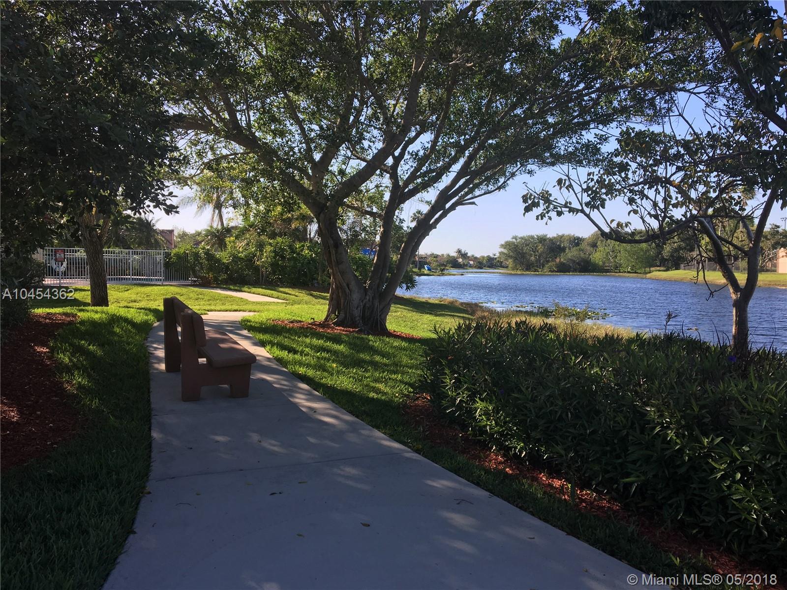 HIBISCUS ISLAND - Residential