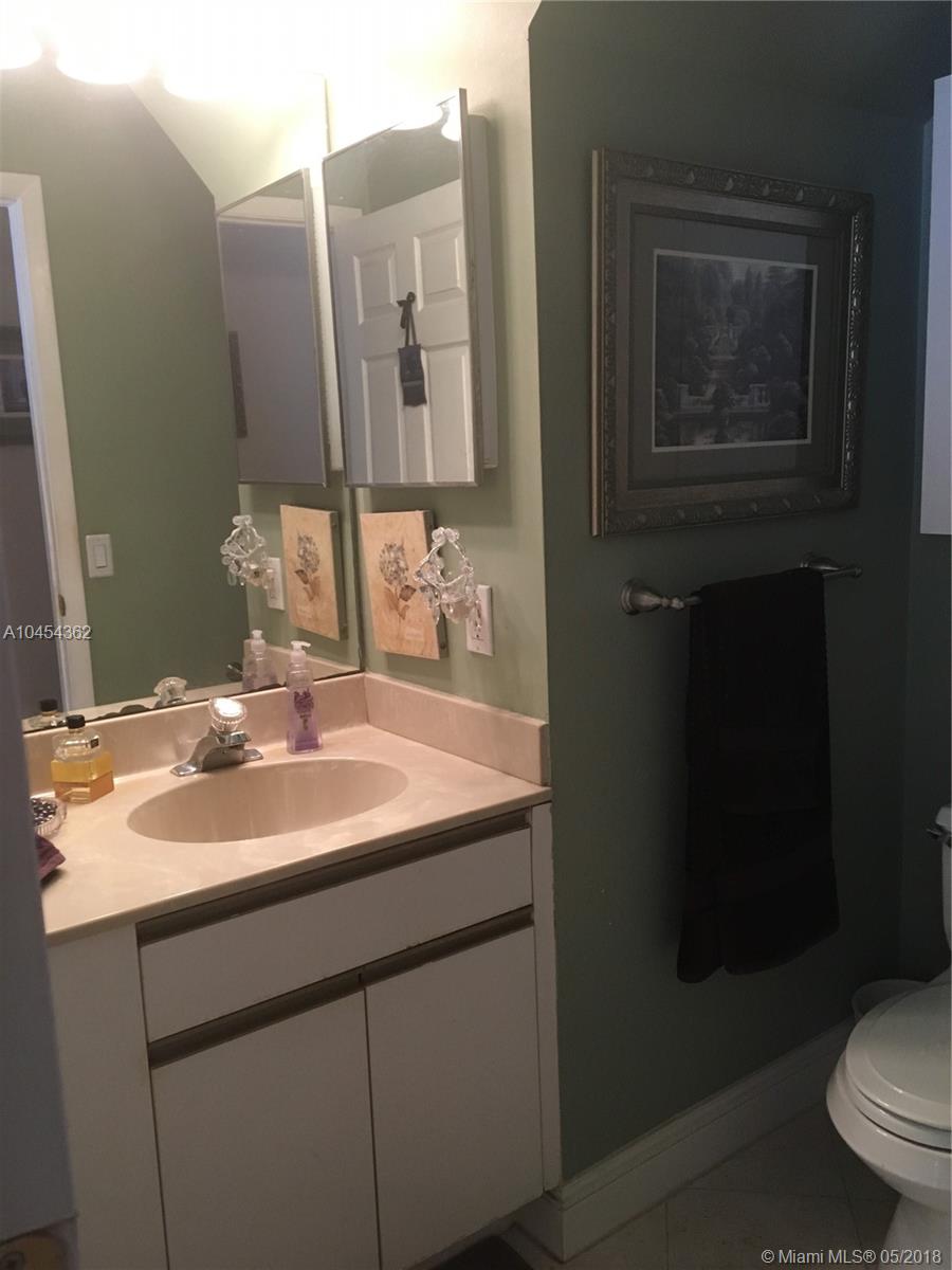 HIBISCUS ISLAND - Residential