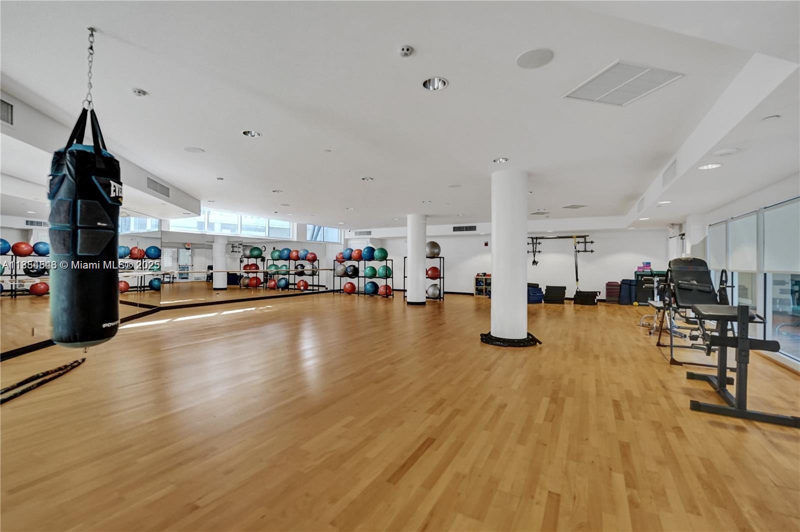 HAMPTONS WEST CONDO - Residential Lease