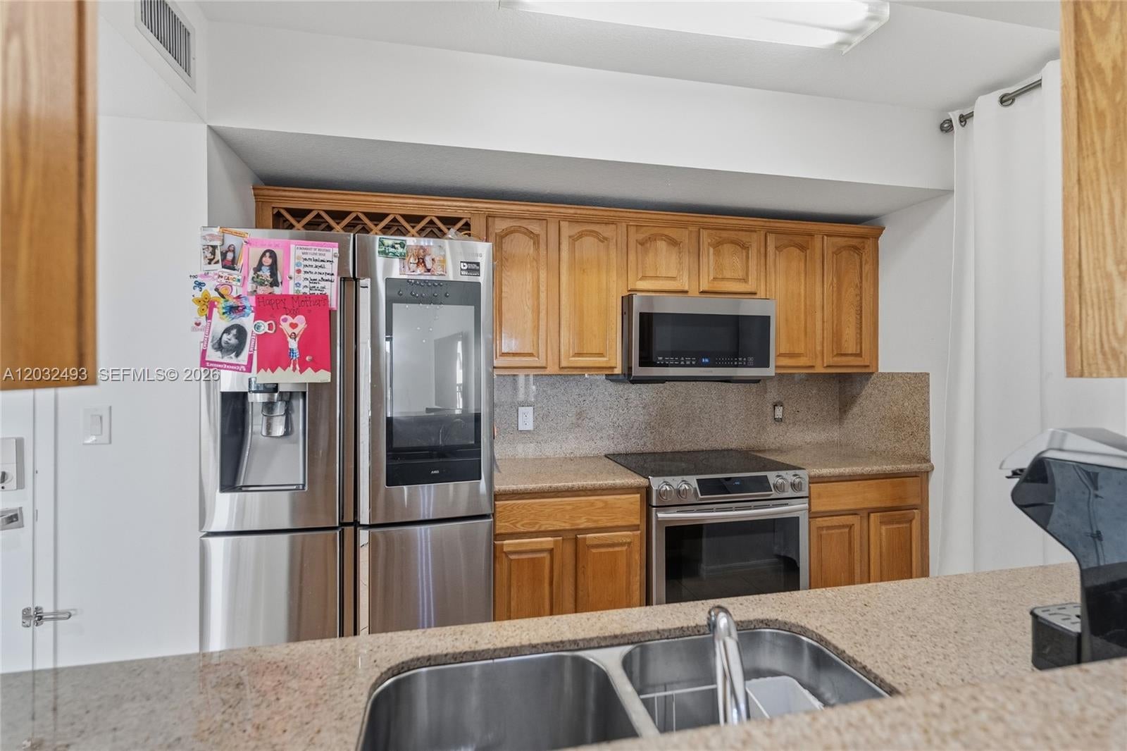 4242 NW 2nd St 1001