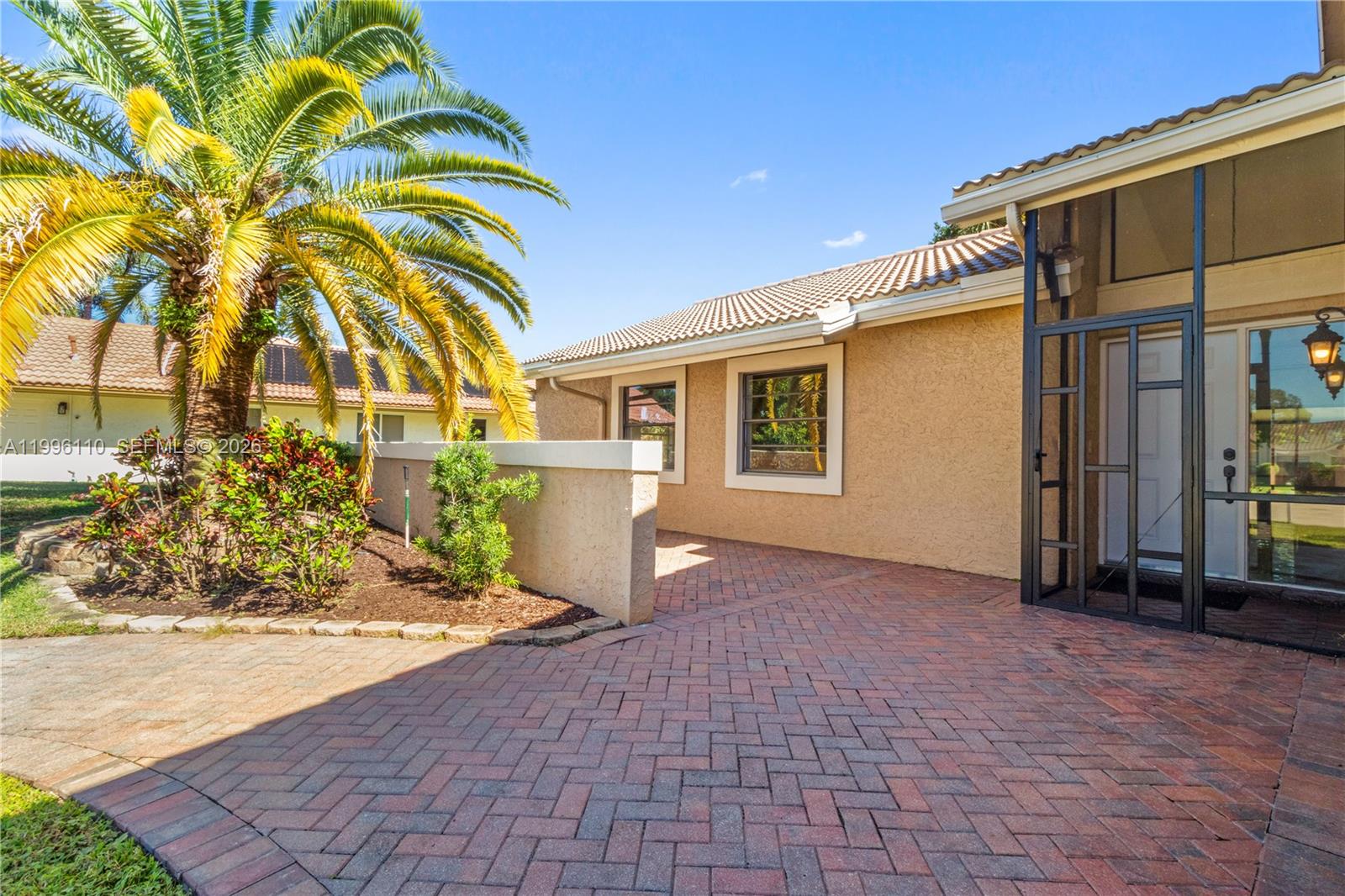 BOCA LAGO REPLAT - Residential Lease