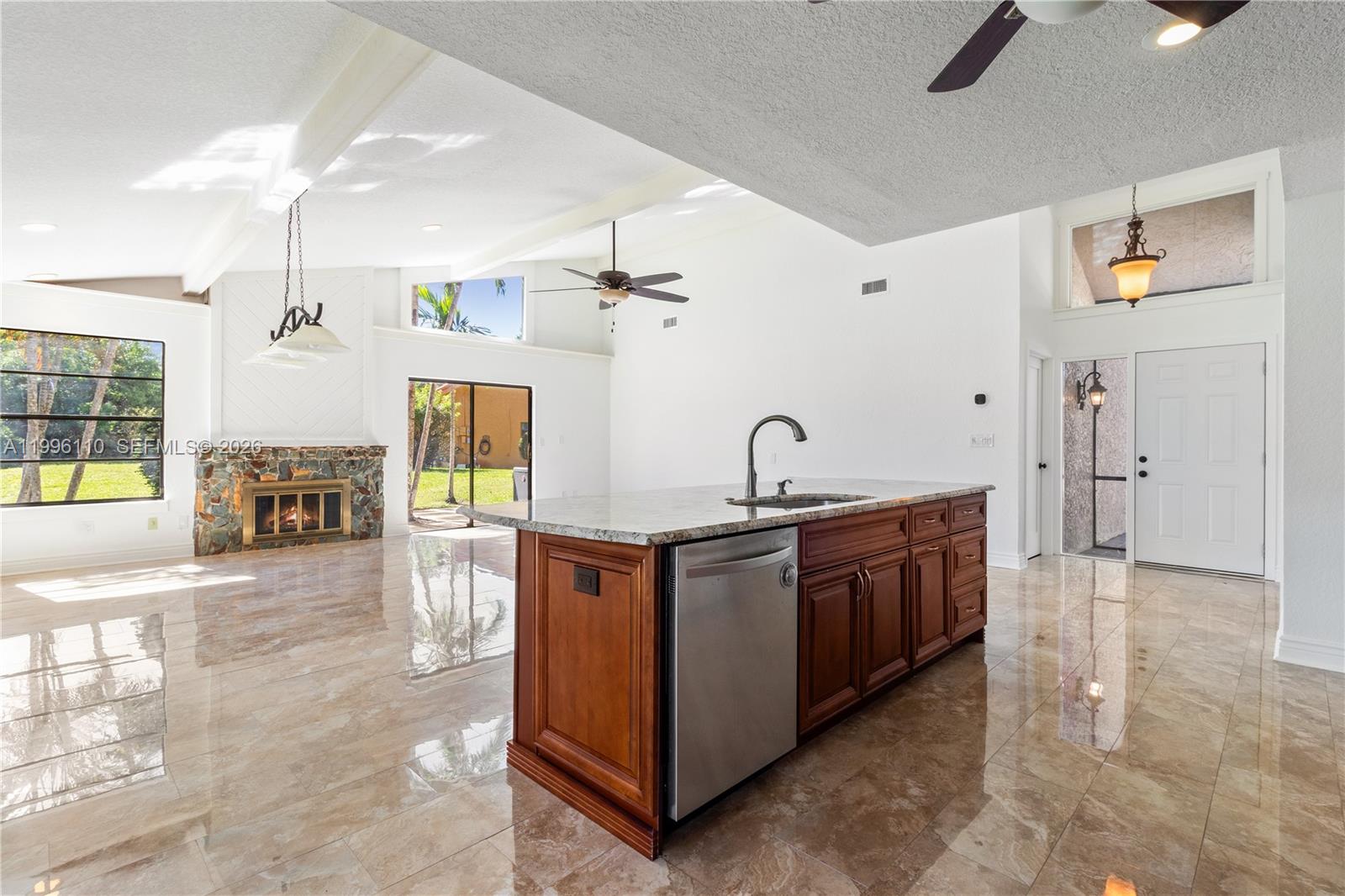 BOCA LAGO REPLAT - Residential Lease