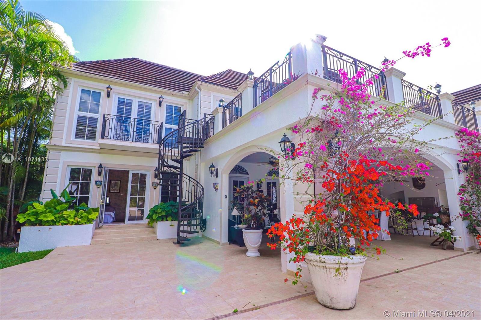 MARTIN SUBURBAN ACRES - Residential