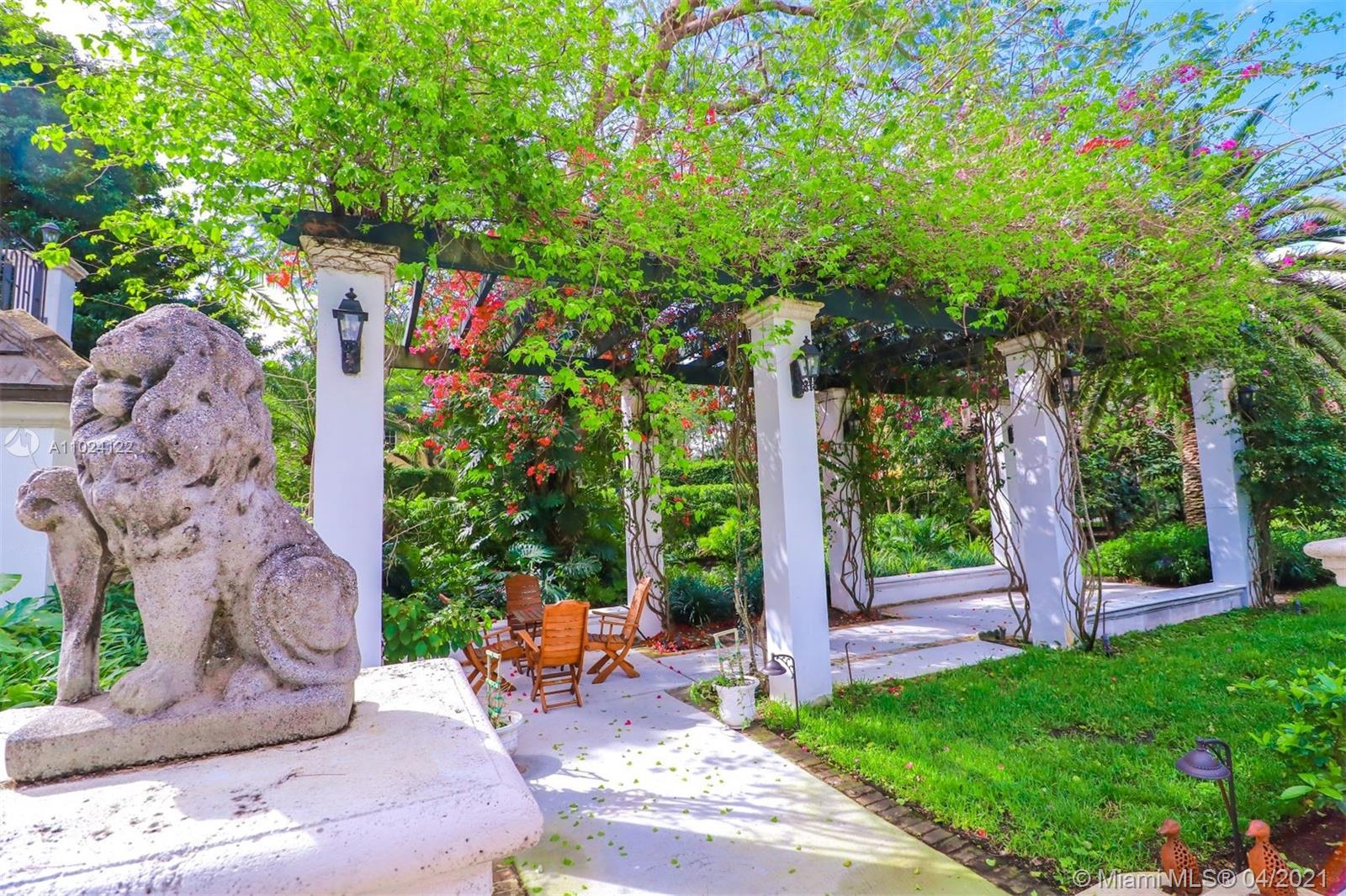 MARTIN SUBURBAN ACRES - Residential