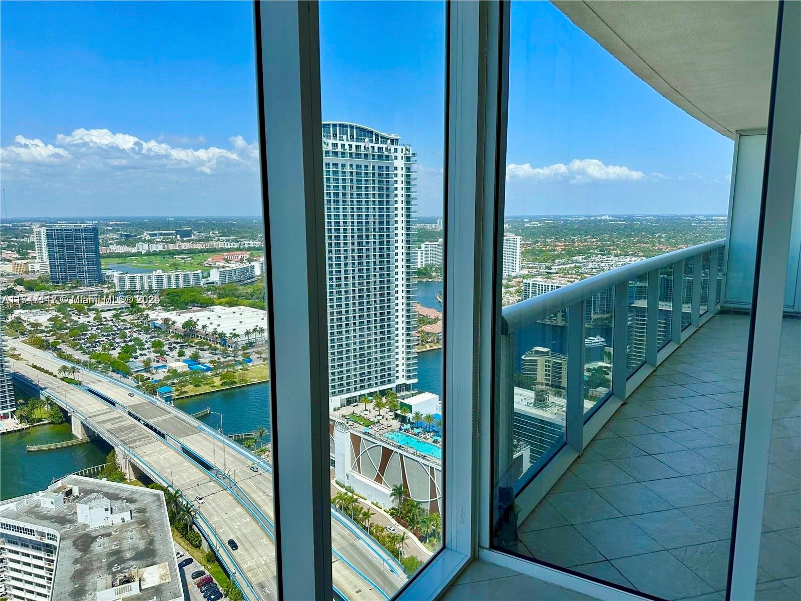 1800 S Ocean Dr 3908