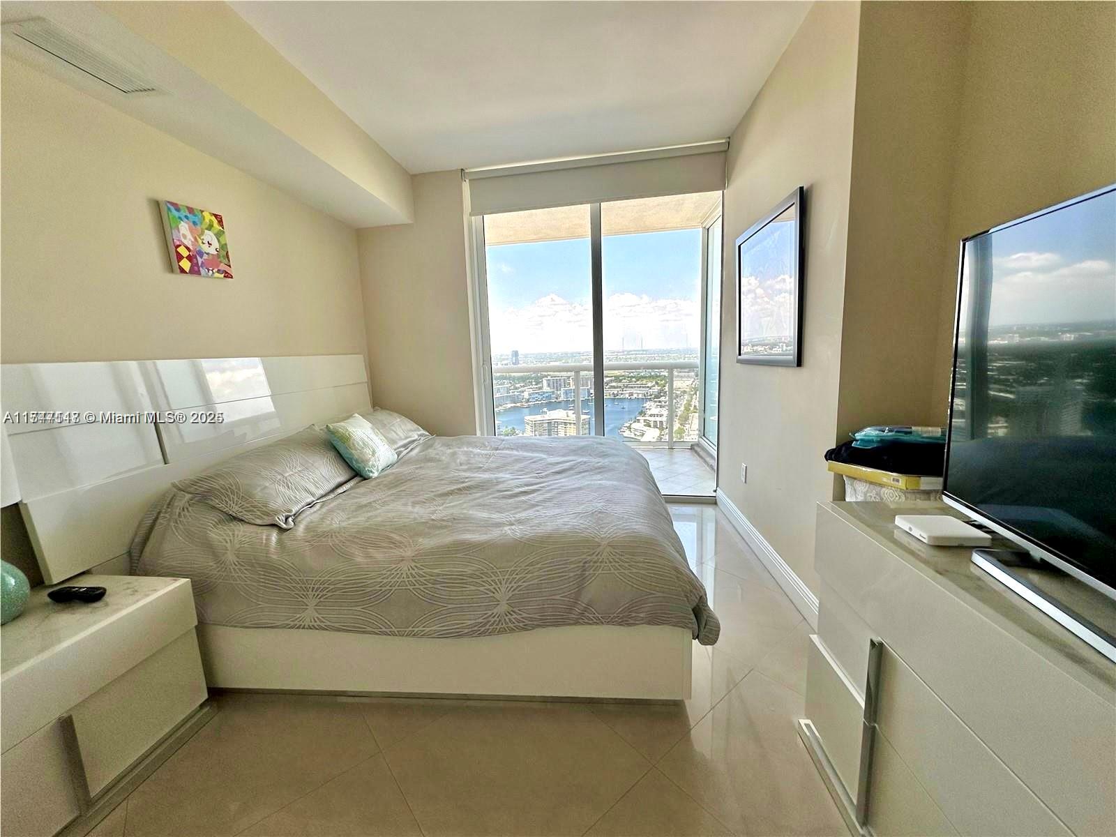 BEACH CLUB THREE CONDO - Residential