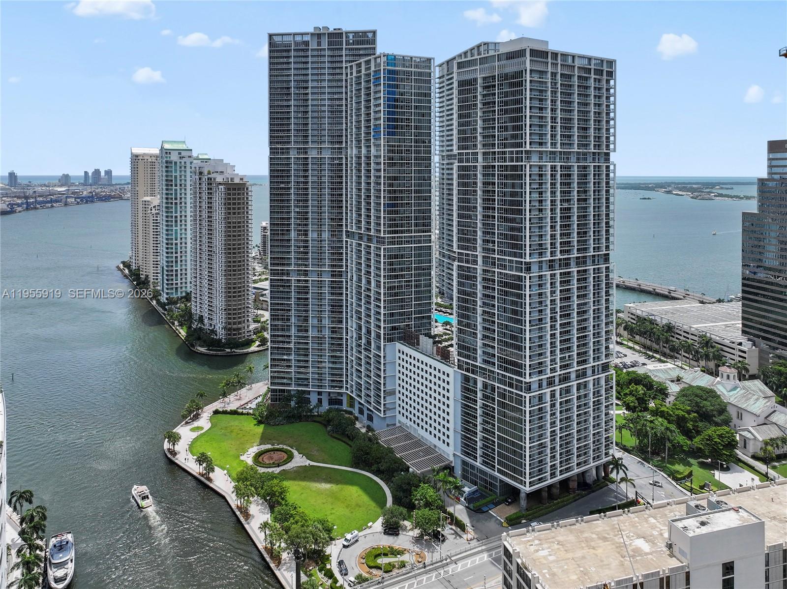 ICON BRICKELL NO TWO - Residential