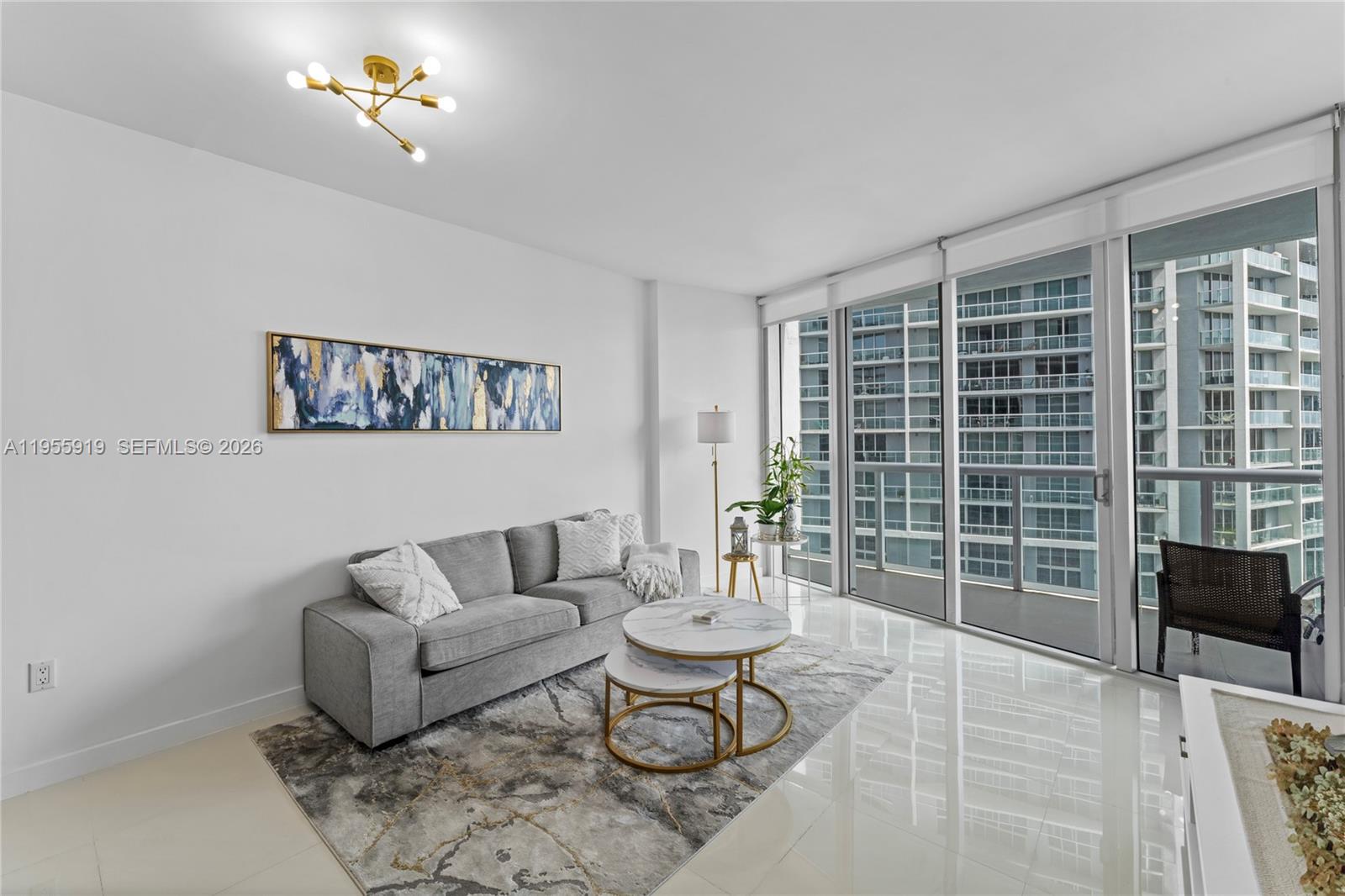 ICON BRICKELL NO TWO - Residential