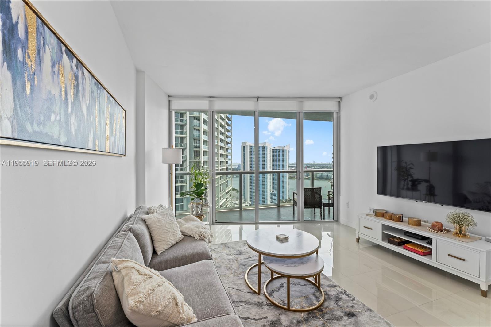 ICON BRICKELL NO TWO - Residential