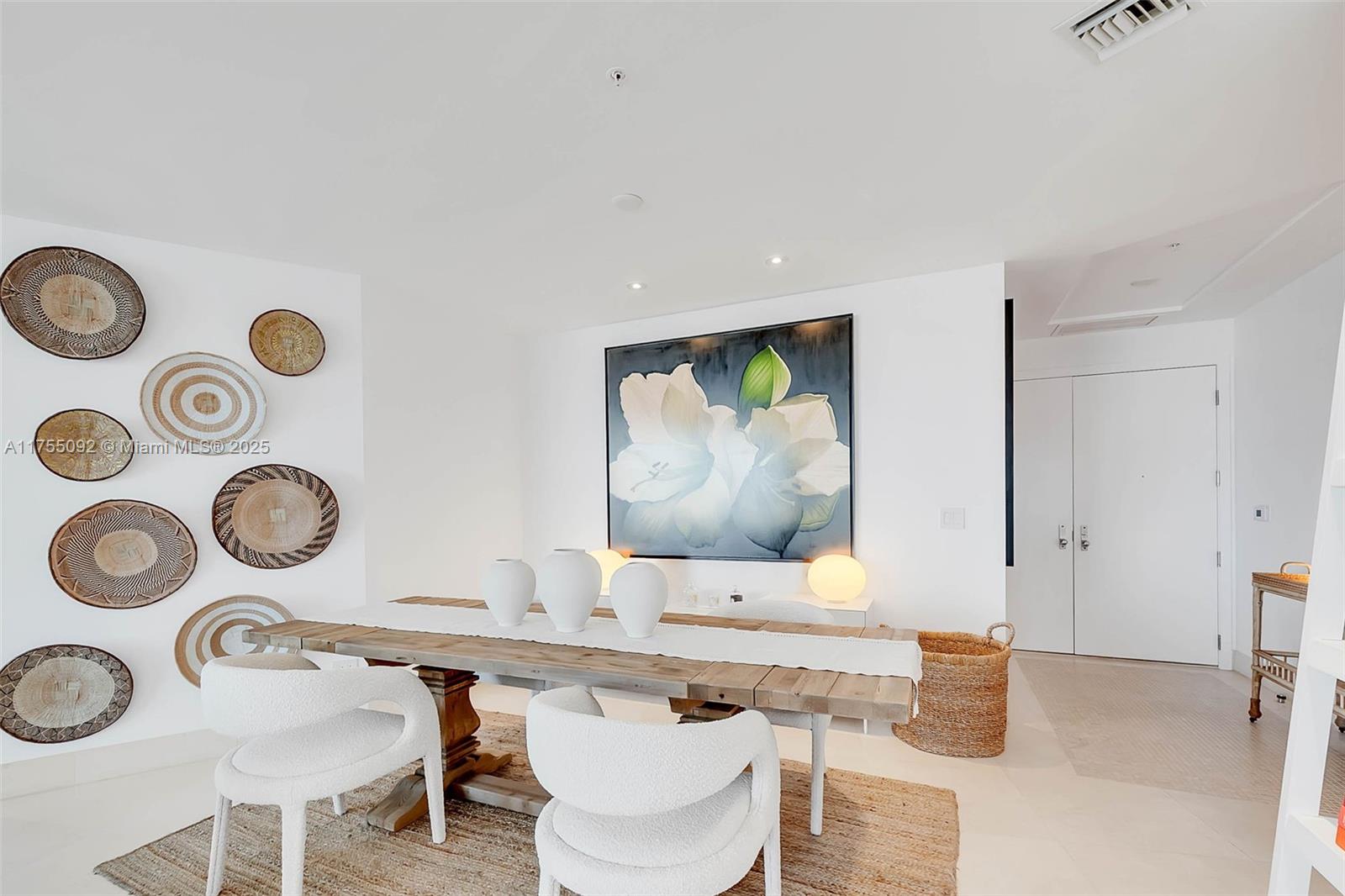 848 Brickell Key Dr 4002