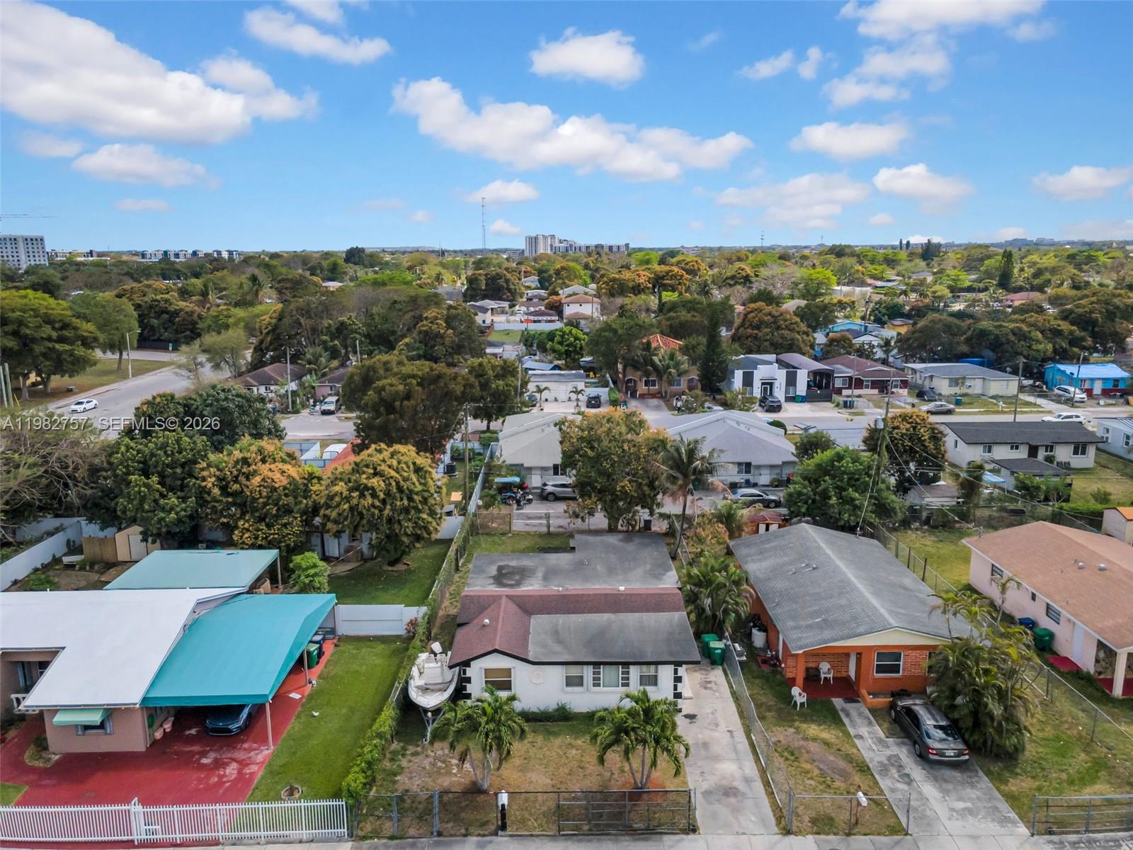 DIXIE HEIGHTS GARDENS - Residential