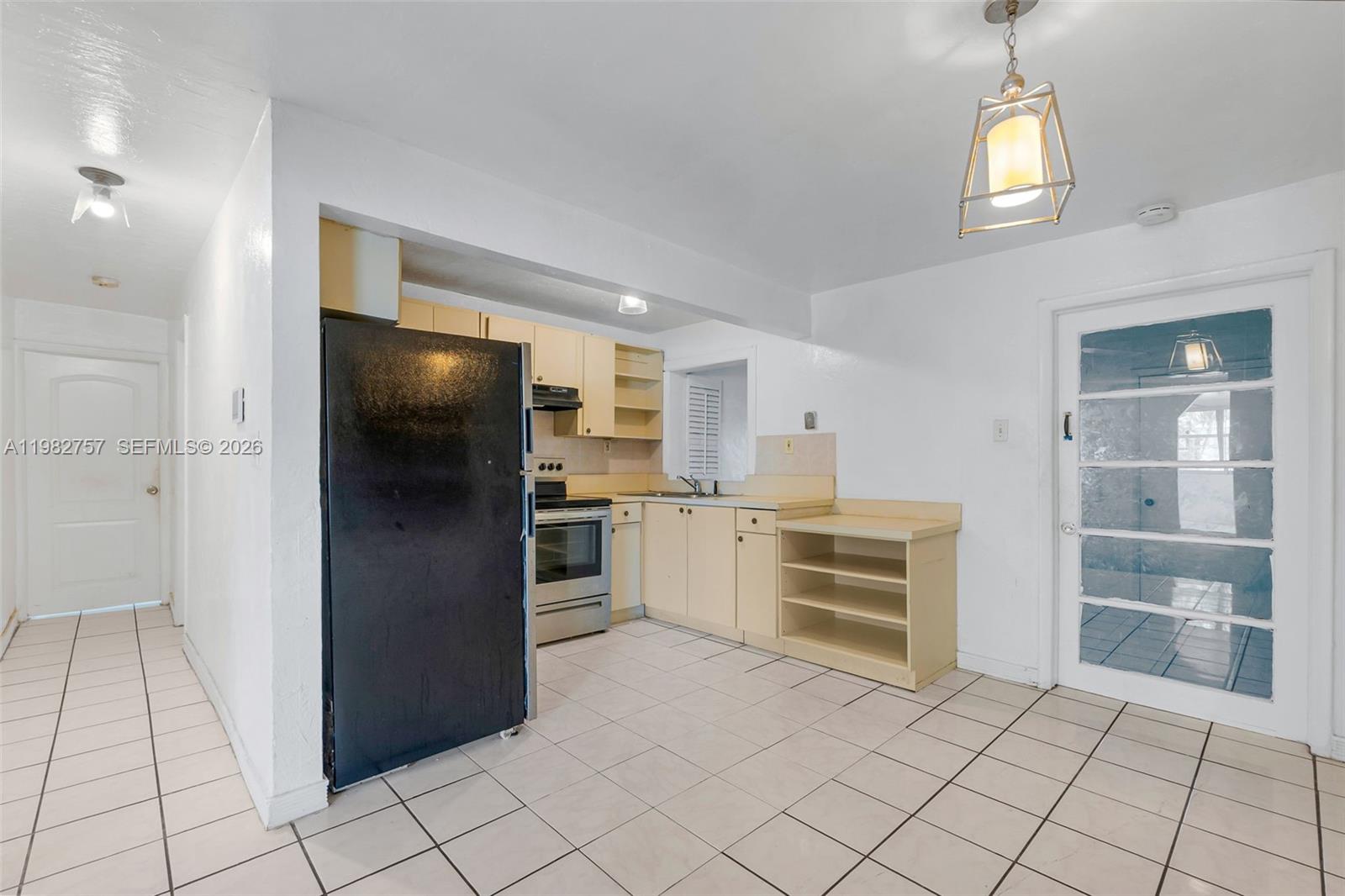 DIXIE HEIGHTS GARDENS - Residential