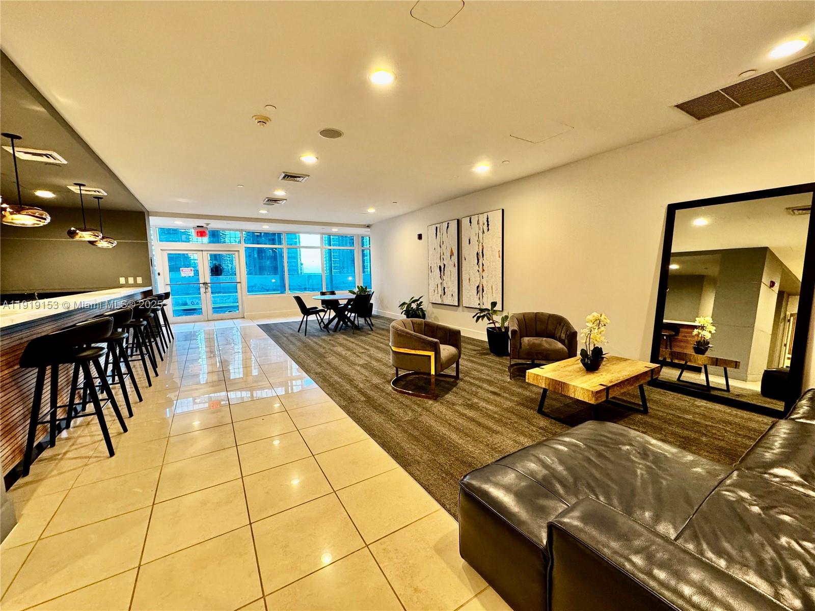 VUE AT BRICKELL CONDO - Residential Lease