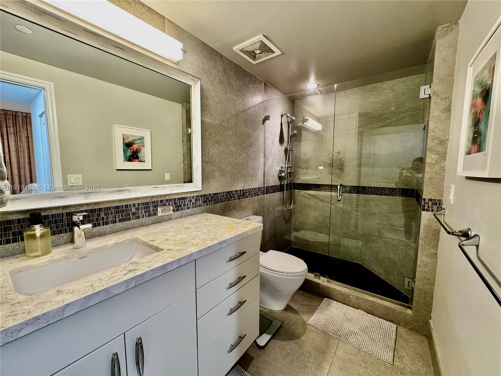VUE AT BRICKELL CONDO - Residential Lease