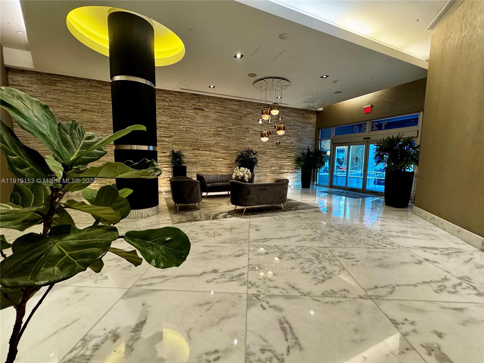 VUE AT BRICKELL CONDO - Residential Lease
