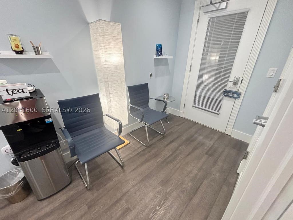 Photo of Weston, FL 33326 (MLS # A12041600)