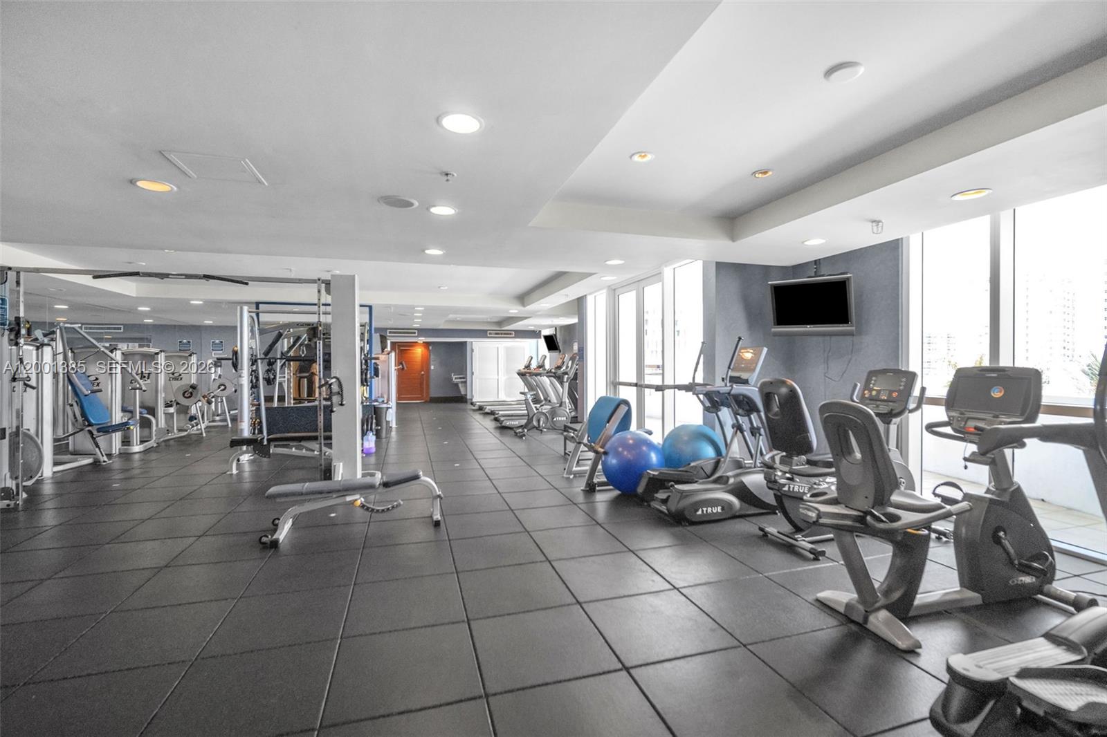 360 CONDO A - Residential Lease