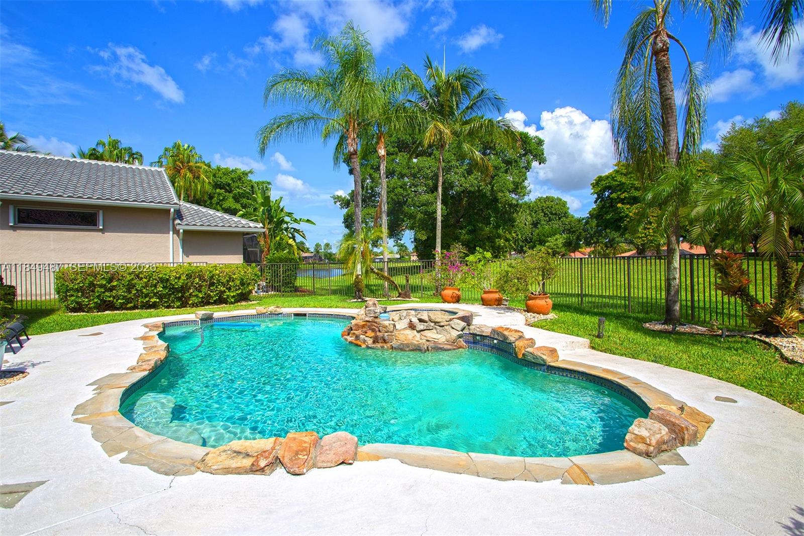 SECTOR 7 SOUTH - Residential