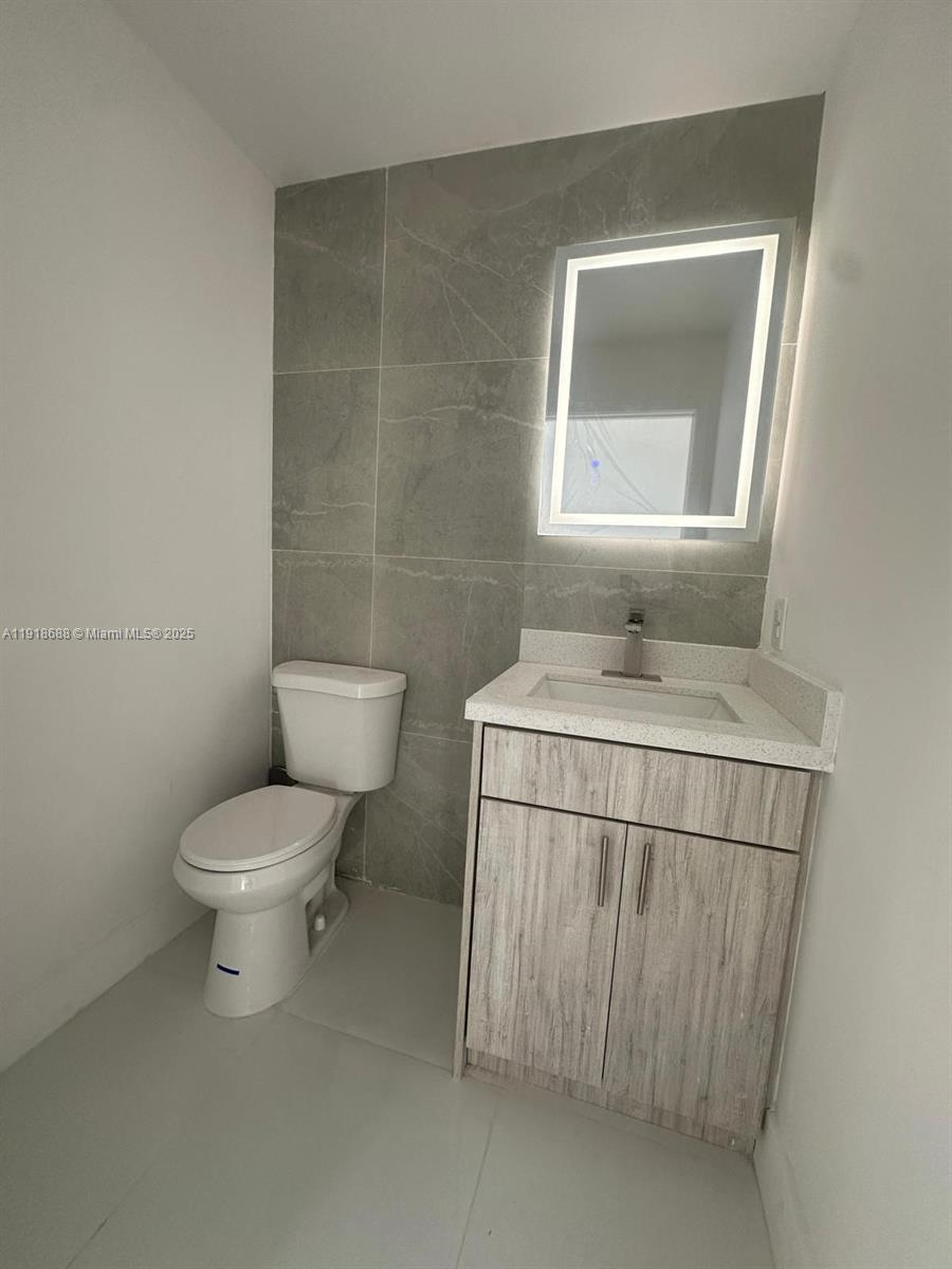 WINDWARD ESTS SEC 1 - Residential