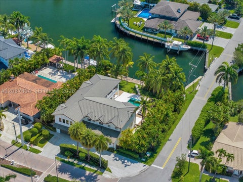 Photo of 431 Layne Blvd, Hallandale Beach, FL 33009 (MLS # A12037404)