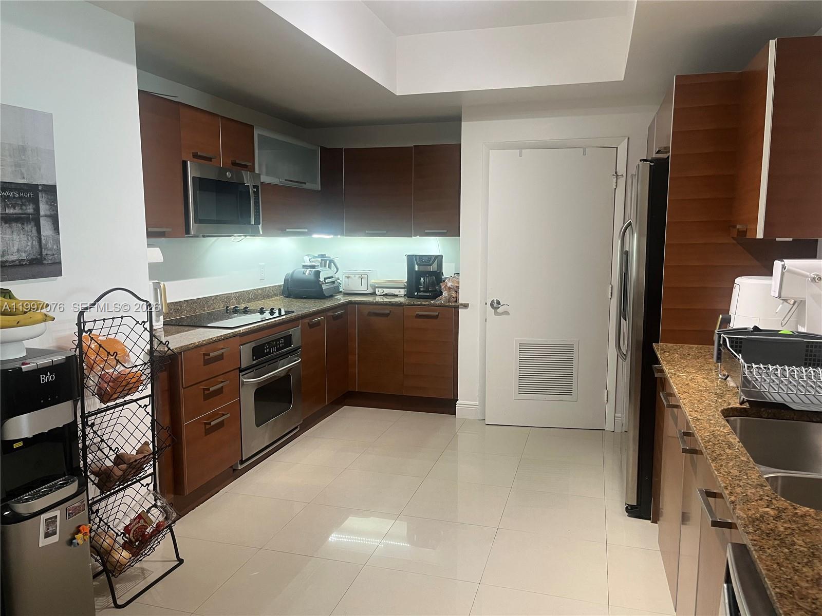 AVENTURA MARINA CONDO - Residential Lease