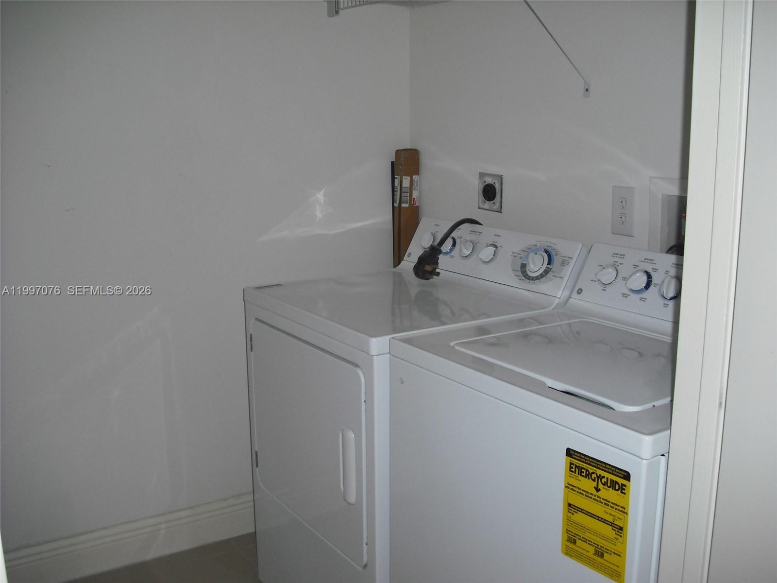 AVENTURA MARINA CONDO - Residential Lease