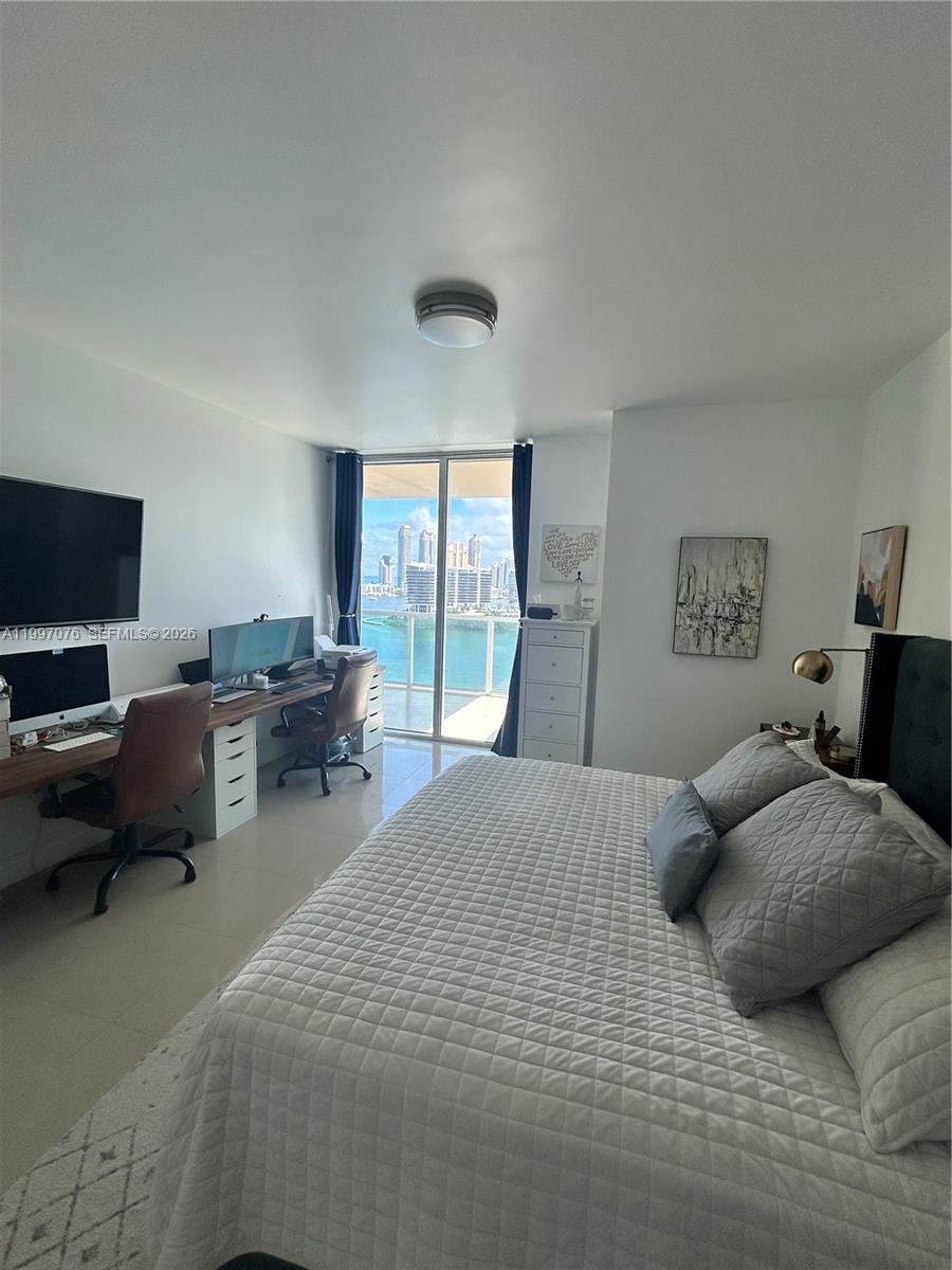 AVENTURA MARINA CONDO - Residential Lease