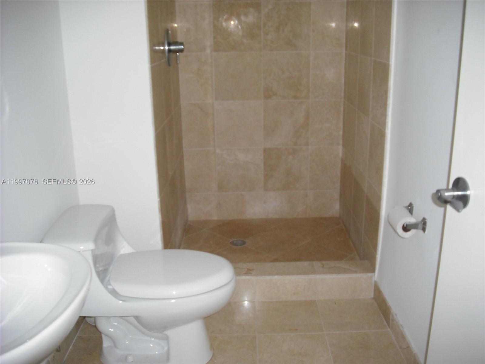 AVENTURA MARINA CONDO - Residential Lease