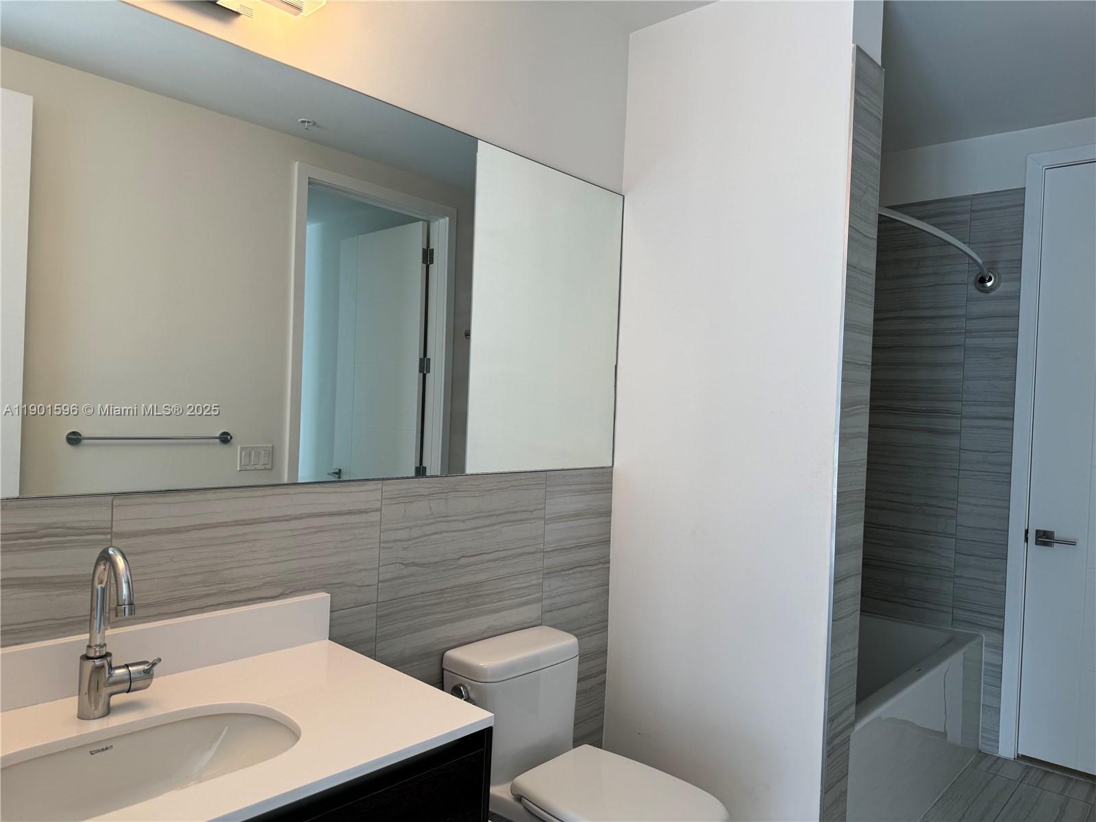 MERRICK MANOR CONDO - Residential Lease