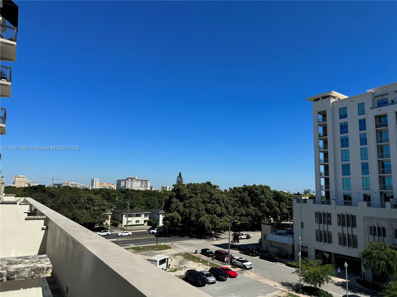 Coral Gables, Florida 33146, United States, 1 Bedroom Bedrooms, ,1 BathroomBathrooms,Residential,Active,234616