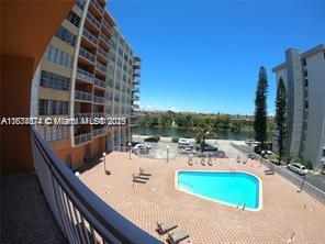 2025 NE 164th St 405