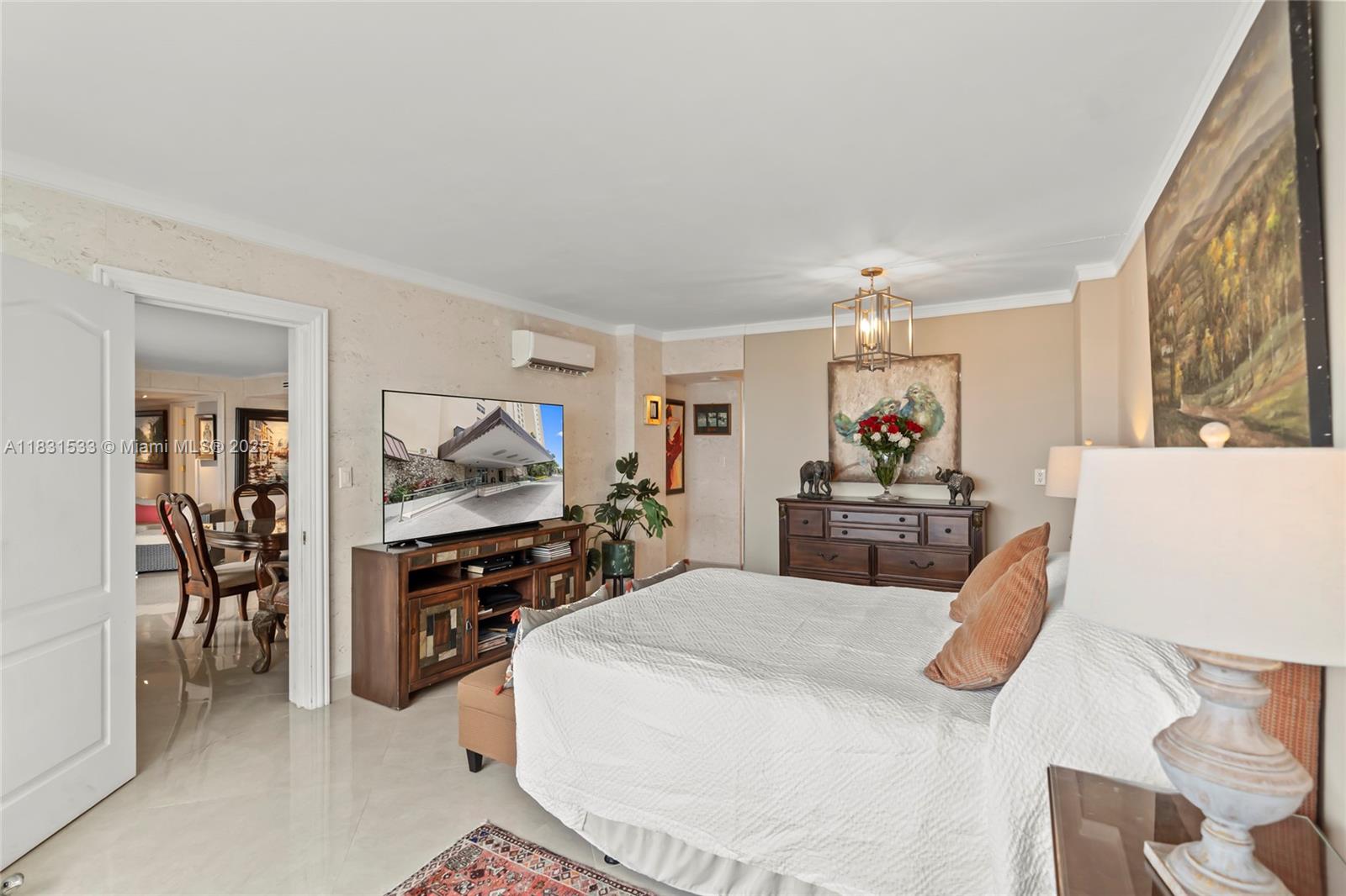 JOCKEY CLUB CONDO - Residential