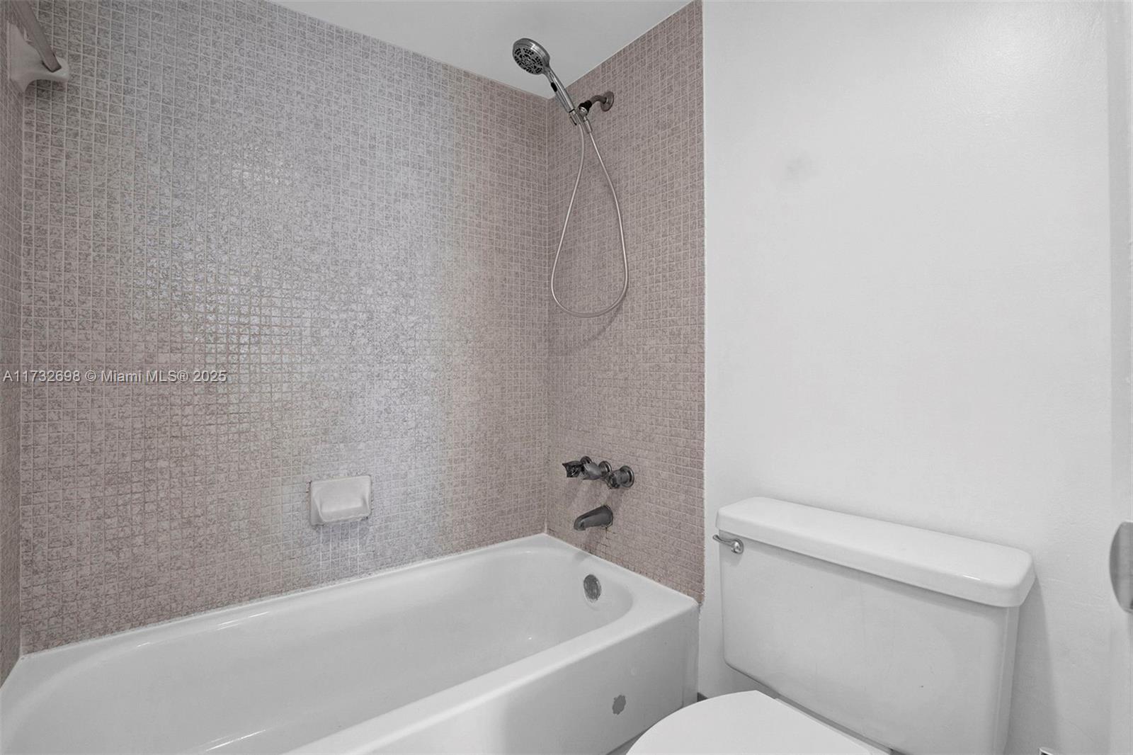 WILSHIRE CONDO - Residential
