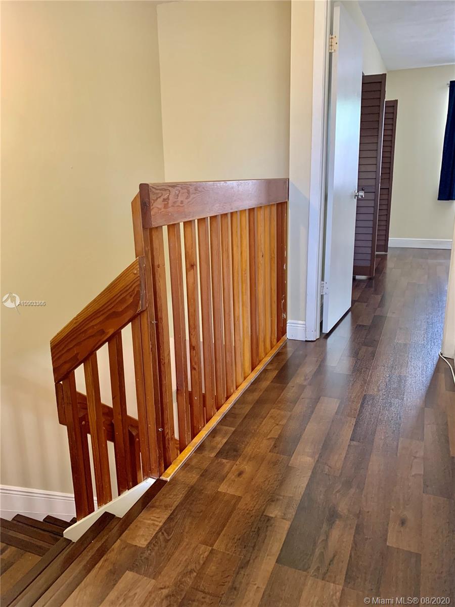 PEMBROKE POINTE SEC TWO - Residential