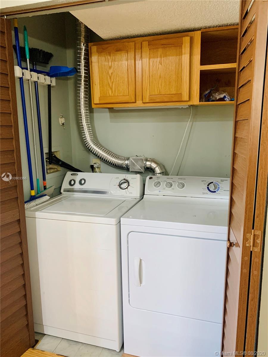 PEMBROKE POINTE SEC TWO - Residential