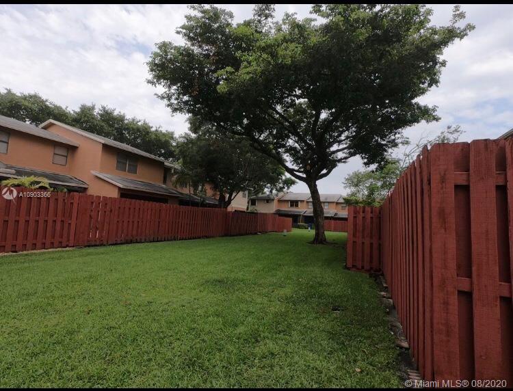 PEMBROKE POINTE SEC TWO - Residential