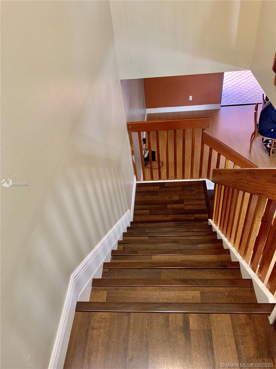 PEMBROKE POINTE SEC TWO - Residential