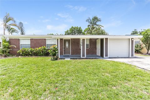3626 Everglades Rd Palm Beach Gardens FL 33410