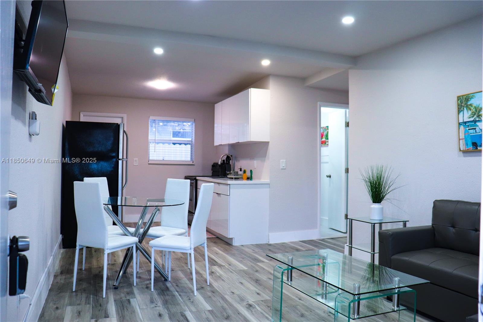 VICTORY HEIGHTS - Residential Lease