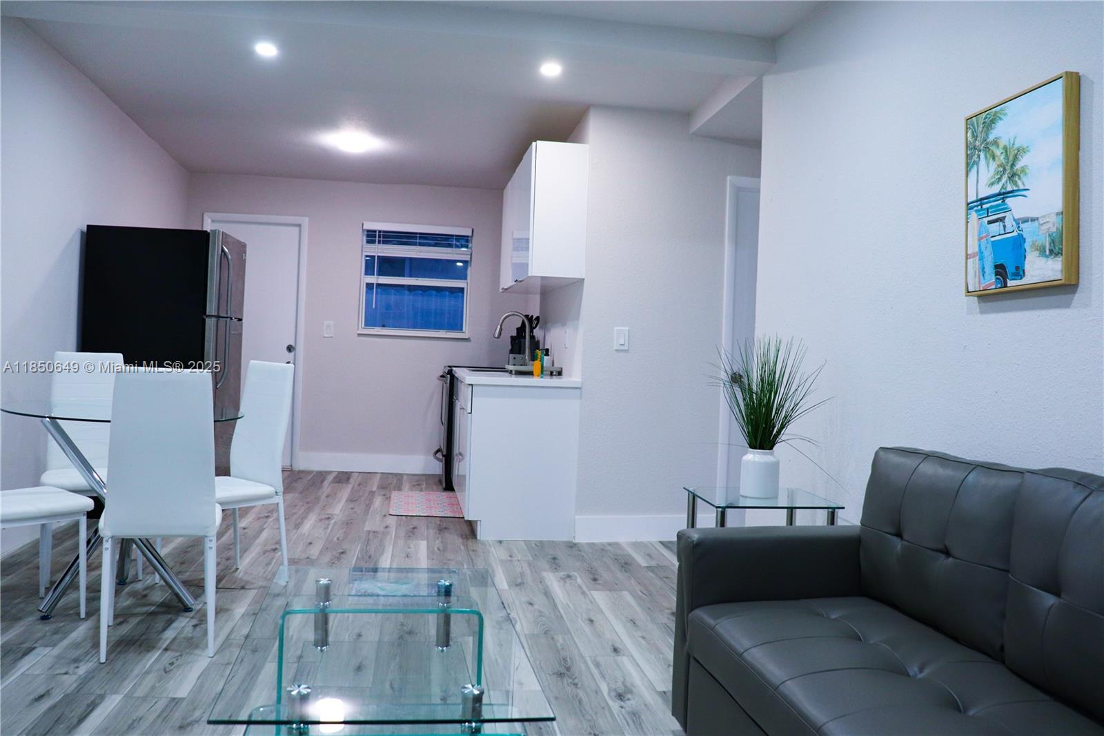 VICTORY HEIGHTS - Residential Lease