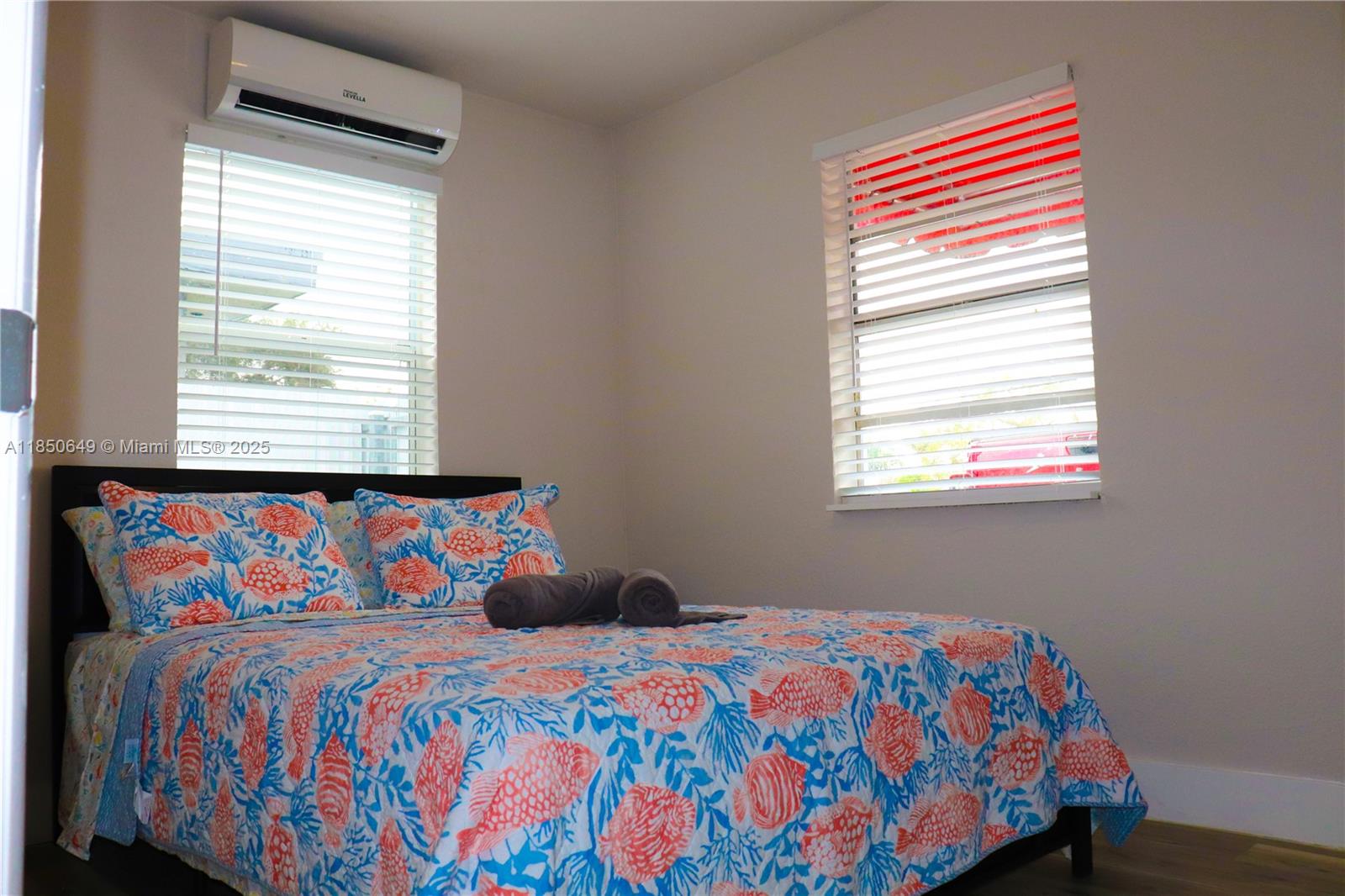 VICTORY HEIGHTS - Residential Lease