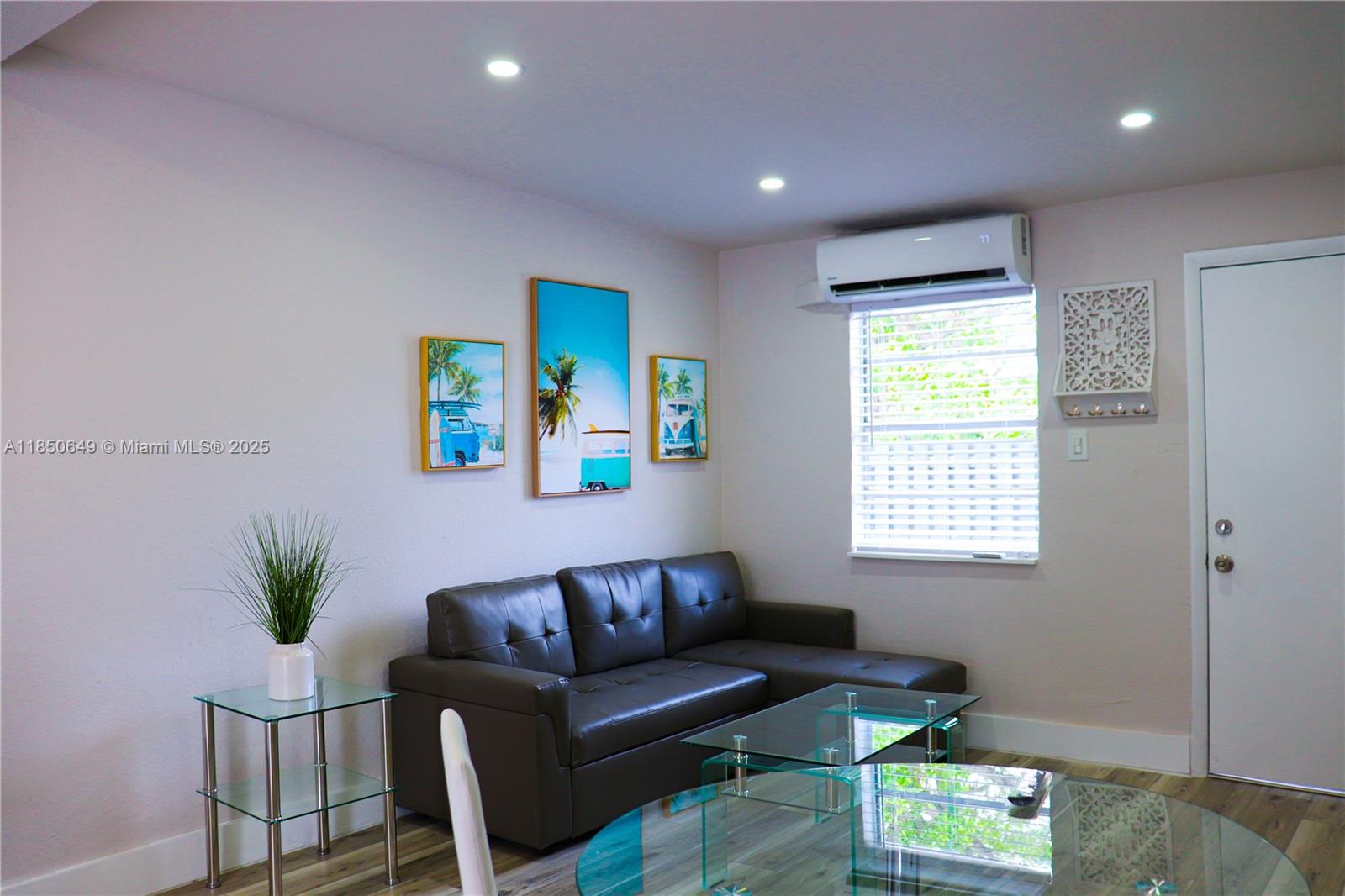 VICTORY HEIGHTS - Residential Lease