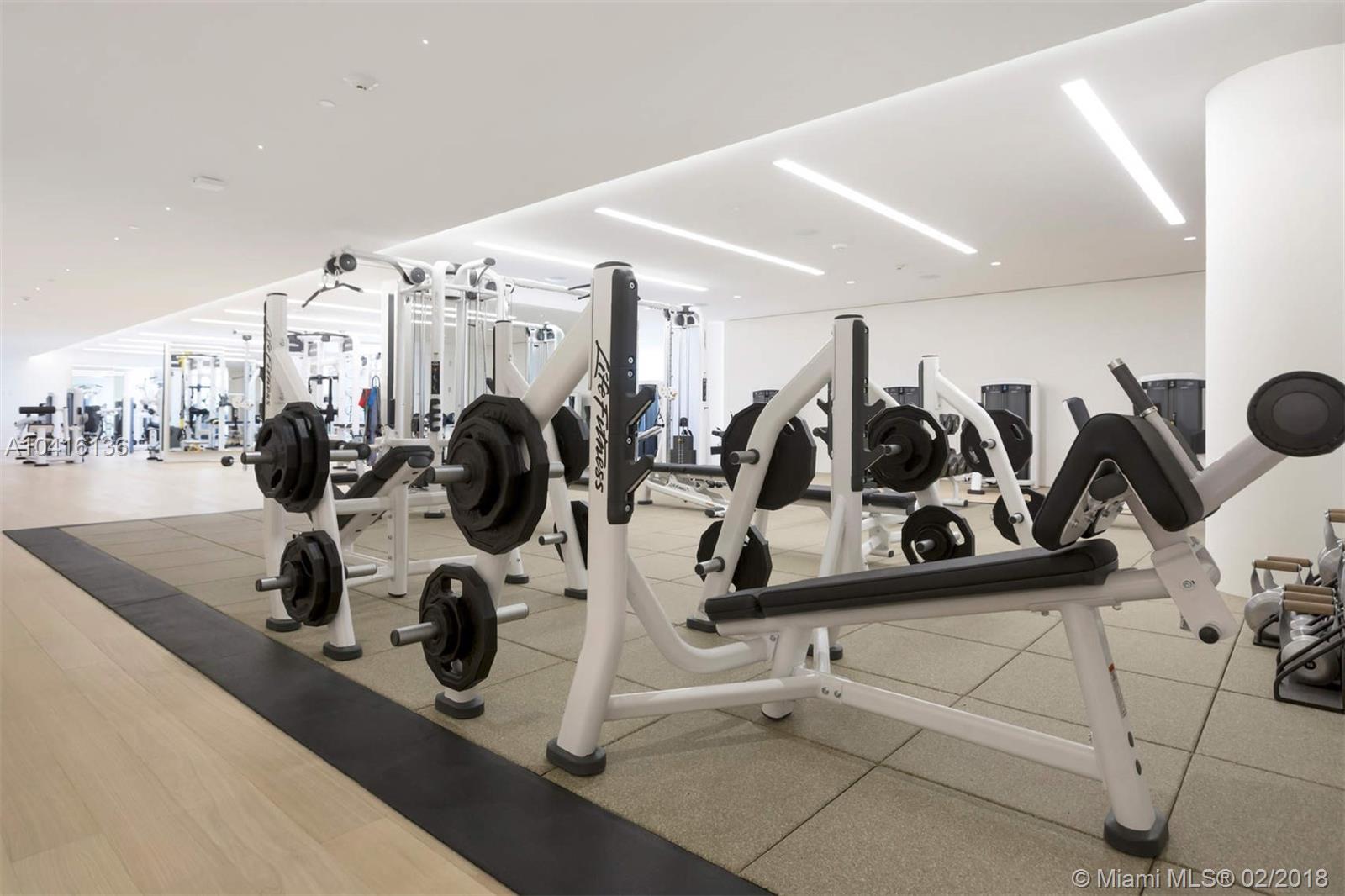 The Surf Club - Residential