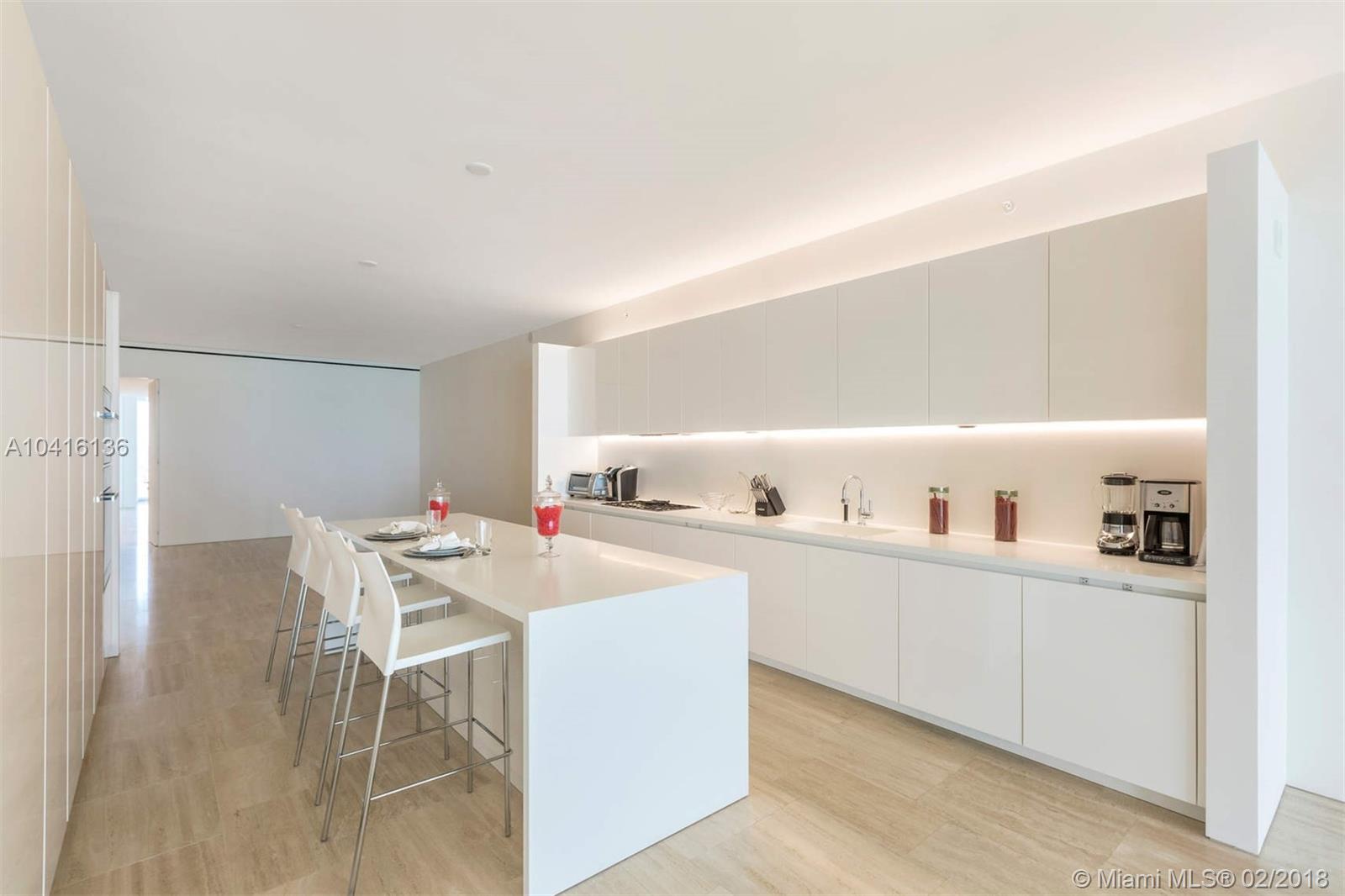 The Surf Club - Residential