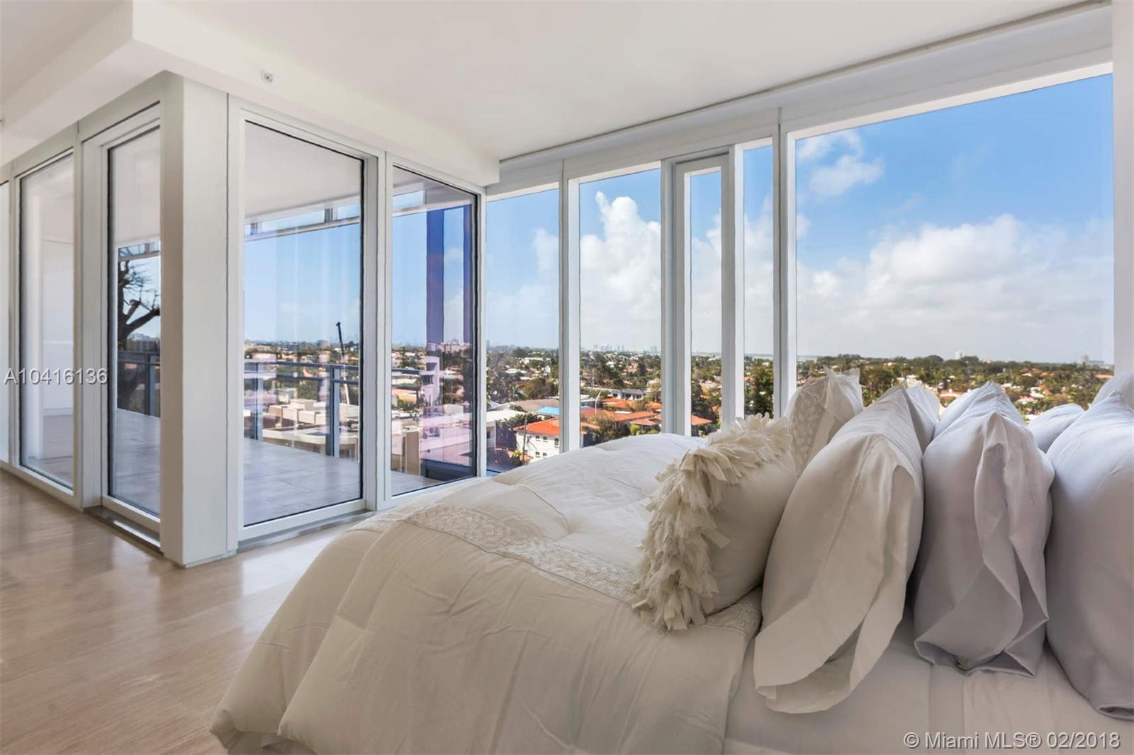 The Surf Club - Residential