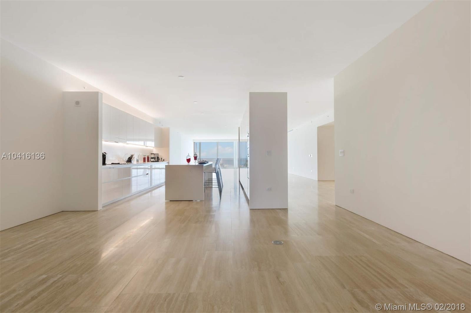 The Surf Club - Residential